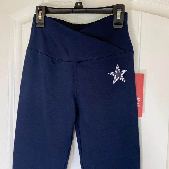 NFL Blue Dallas Cowboys Leggings with Star Design Size Medium - Picture 2 of 9